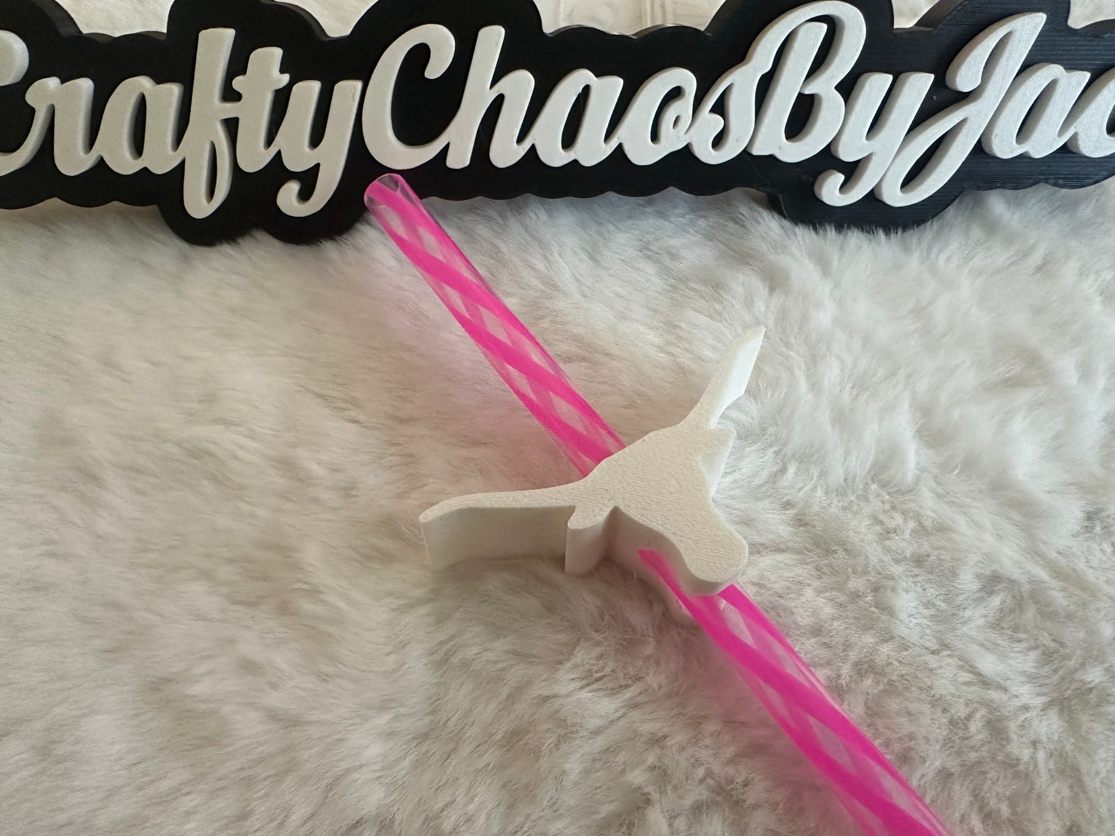 Bull Horns Straw Topper