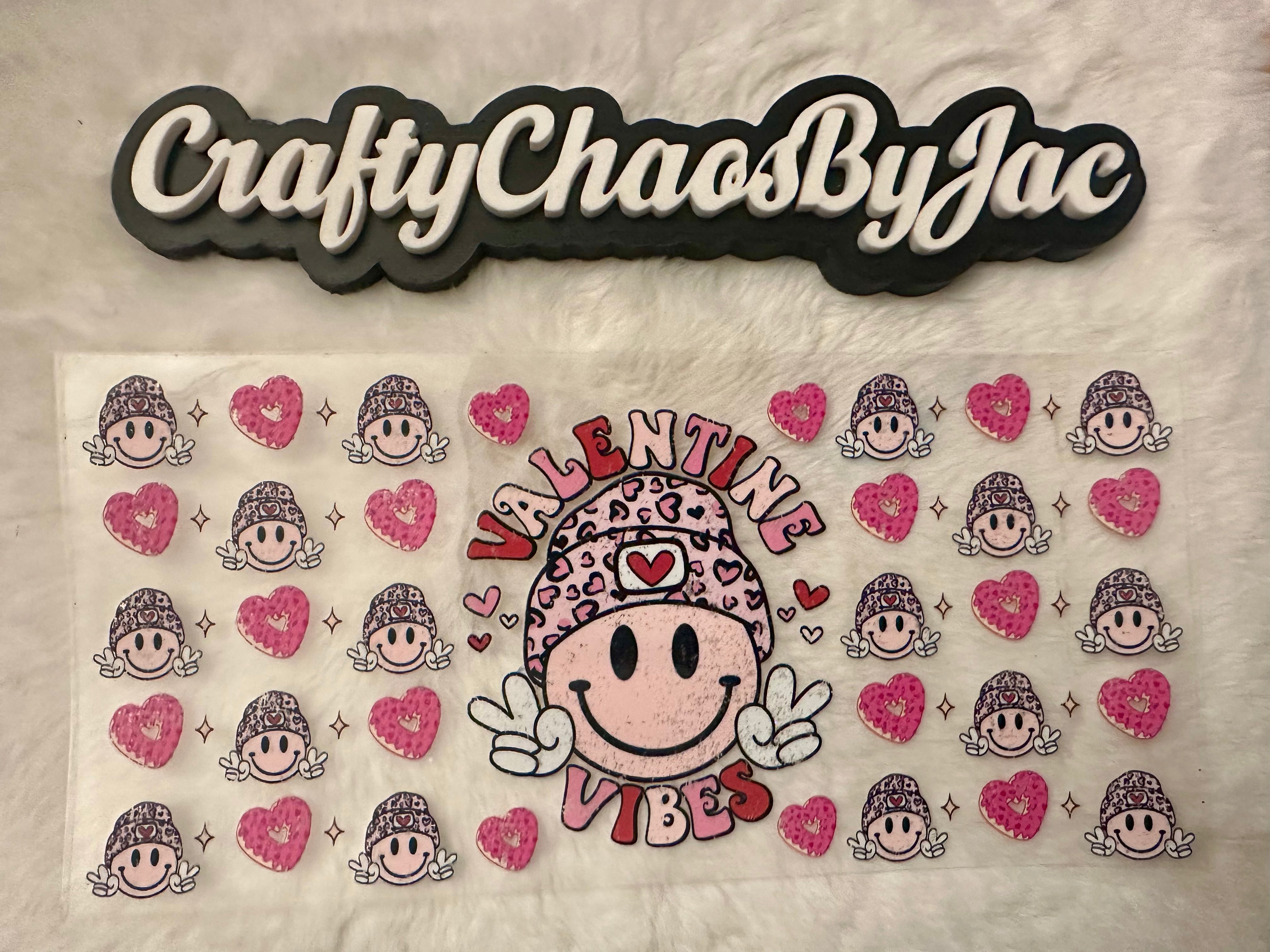 Valentine Vibes- Happy Face