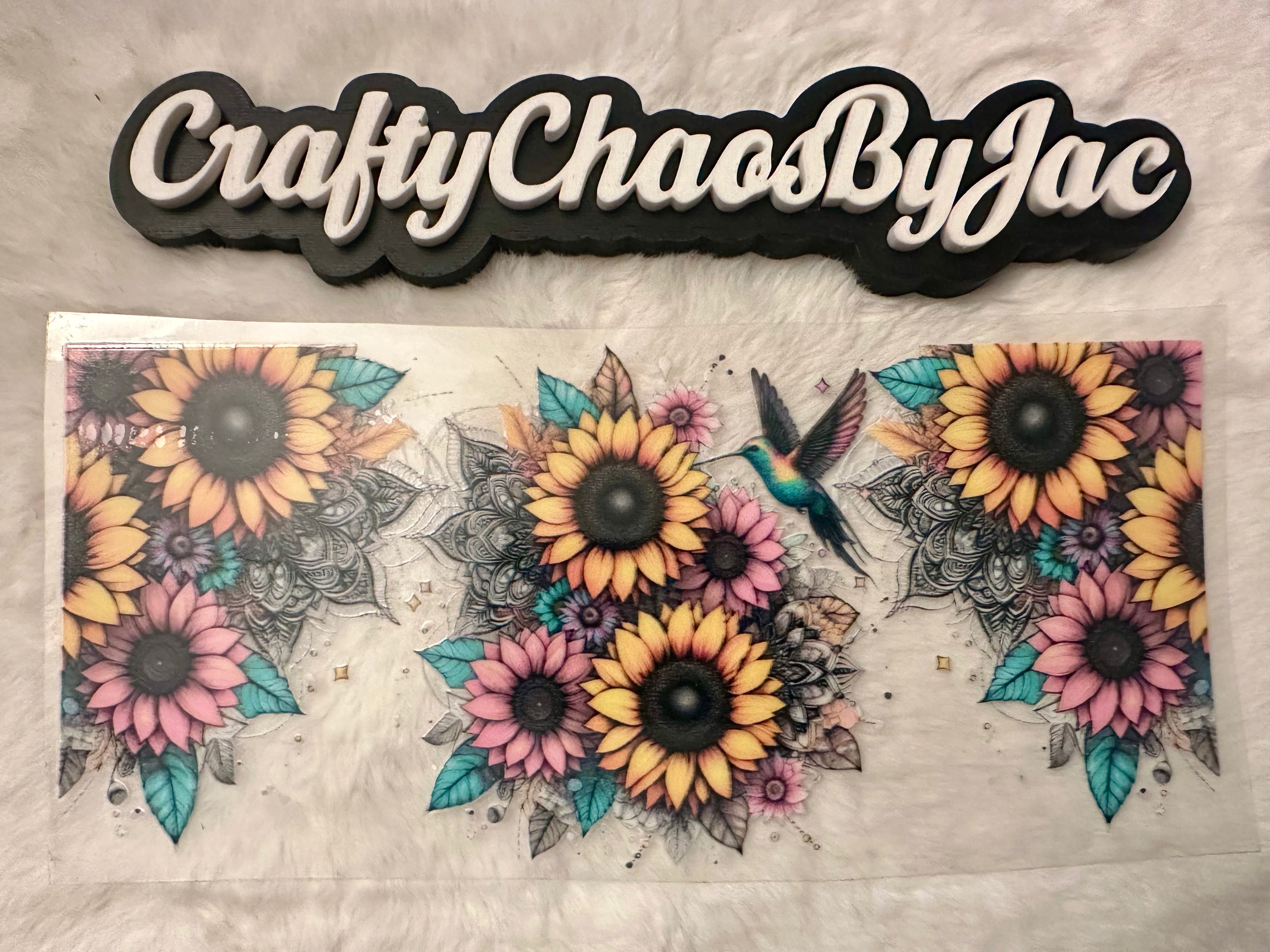 Hummingbird- Sunflower Yellow & Pink