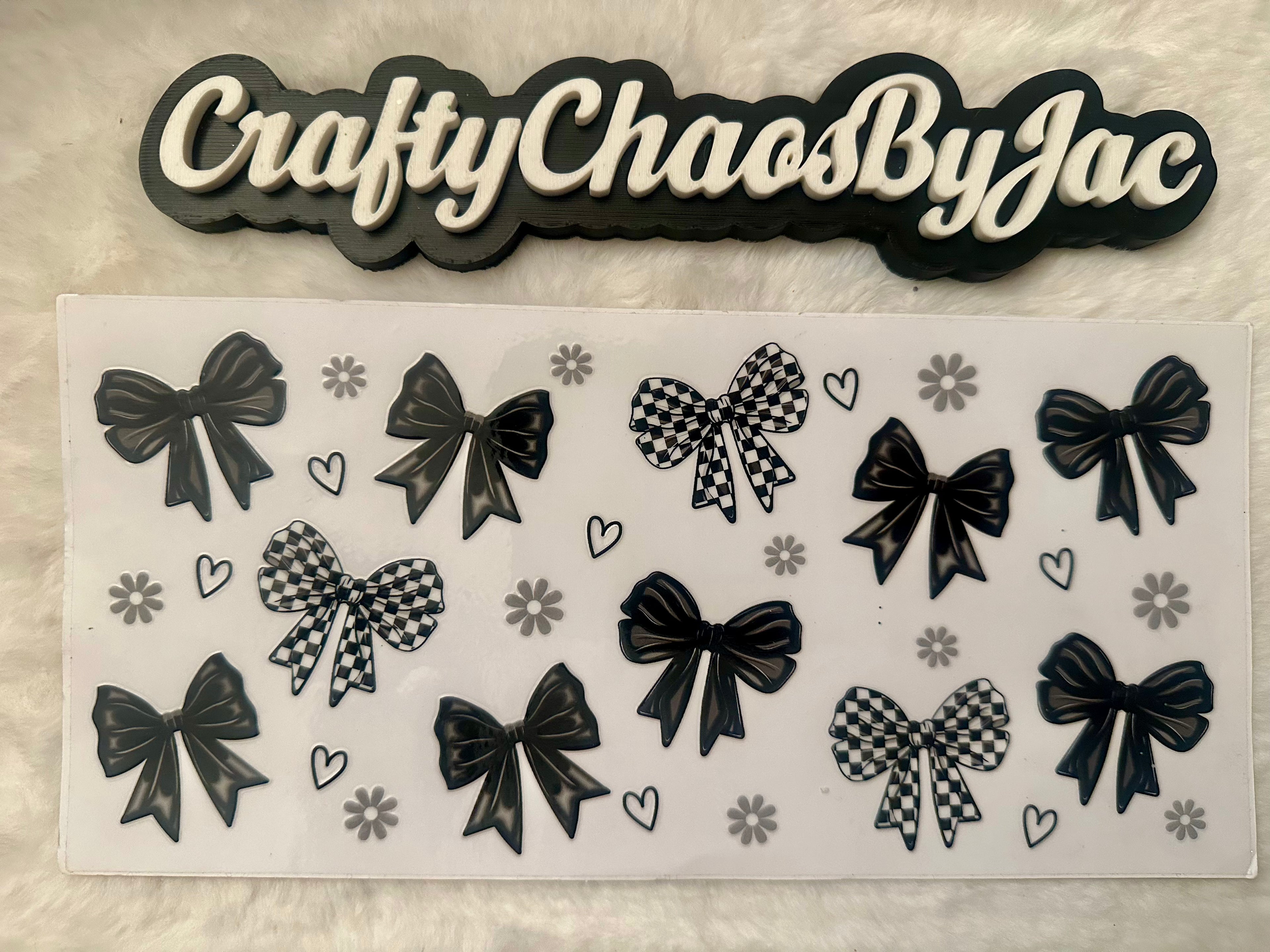 Bows - Checkered & Black